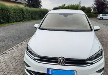 VW Golf Sportsvan 79.600 km 15.450 &euro; Wermelskirchen 42929