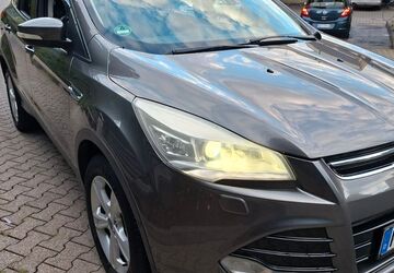 Ford Kuga 172.000 km 7.900 &euro; remscheid 42899