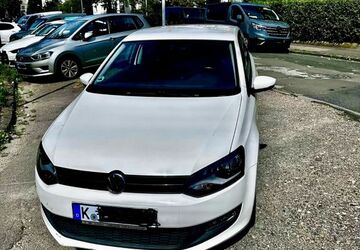 VW Polo 184.984 km 4.000 &euro; Köln 50931