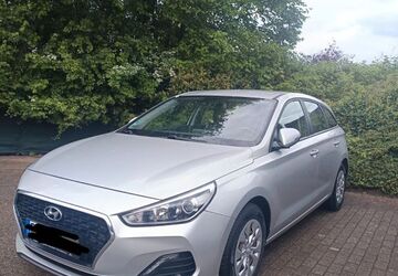 Hyundai i30 65.000 km 12.300 &euro; Wermelskirchen 42929