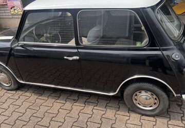 Mini 1000 143.215 km 8.900 &euro; Köln 50827