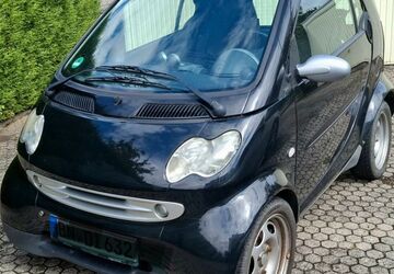 Smart ForTwo 178.000 km 2.600 &euro; Köln 51145