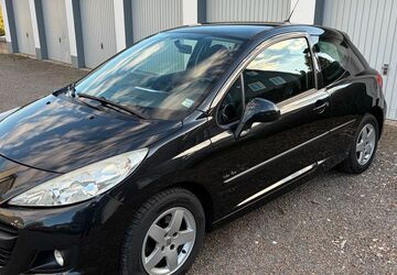 Peugeot 207 119.500 km 3.200 &euro; Wermelskirchen 42929