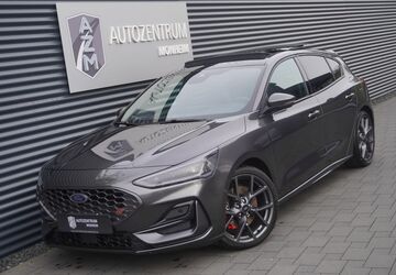 Ford Focus 23.000 km 28.990 &euro; Monheim am Rhein 40789