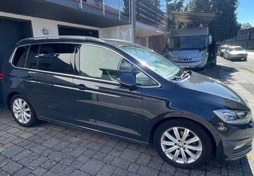 VW Touran 183.500 km 15.000 &euro; Siegburg 53721