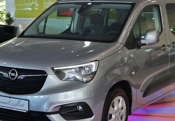 Opel Combo Life 95.411 km 14.650 &euro; Troisdorf (Köln/Bonn) 53842