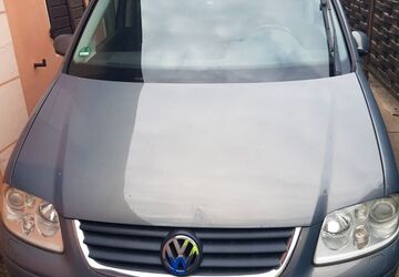 VW Touran 321.000 km 1.500 &euro; Wesseling 50389