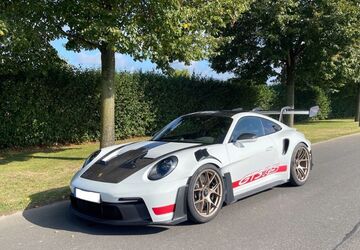 Porsche 992 2.700 km 305.000 &euro; Köln 50999