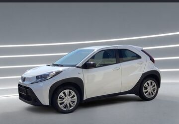 Toyota Aygo (X) 64.655 km 12.490 &euro; Köln 51149