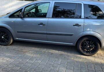 Opel Zafira 209.925 km 3.500 &euro; Köln 50827