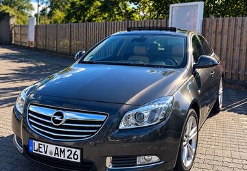 Opel Insignia 206.555 km 4.990 &euro; Leverkusen 51381