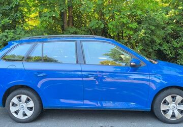 Skoda Fabia 125.000 km 8.700 &euro; Köln 51109