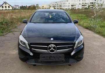 Mercedes-Benz A 180 160.000 km 10.800 &euro; Köln/Poll 51105