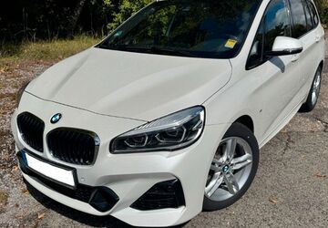 BMW 218 Gran Tourer 128.500 km 15.900 &euro; Köln 50827