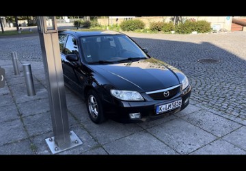 Mazda 323 165.300 km 1.750 &euro; Bonn 53175