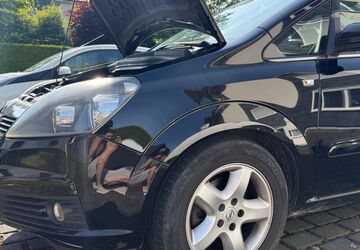 Opel Zafira 240.115 km 2.100 &euro; Marienheide 51709