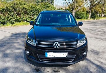 VW Tiguan 131.850 km 8.400 &euro; Erkrath 40699