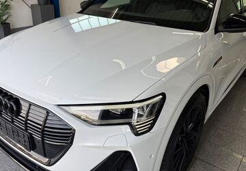 Audi e-tron 87.785 km 27.290 &euro; Köln 50829