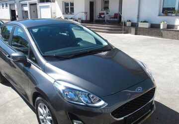 Ford Fiesta 51.800 km 10.500 &euro; Leverkusen 51371