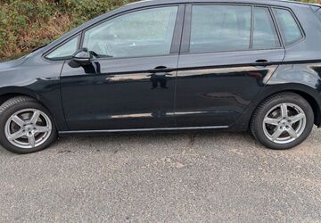 VW Golf Sportsvan 296.000 km 6.450 &euro; Köln 51103