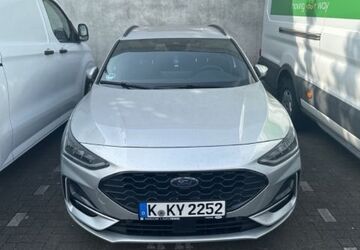 Ford Focus 13.148 km 24.990 &euro; Köln 50825