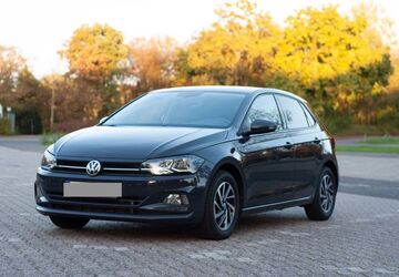 VW Polo 122.000 km 13.850 &euro; Köln 50735