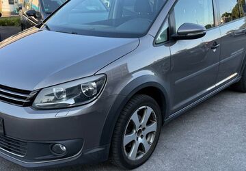 VW Touran 318.000 km 4.880 &euro; Hilden 40721
