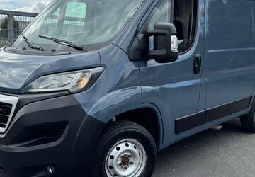 Peugeot Boxer 174.887 km 10.850 &euro; Hilden 40721