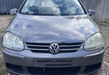 VW Golf 212.000 km 1.199 &euro; Bonn 53119