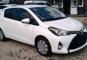 Toyota Yaris 195.000 km 5.999 &euro; Bonn 53227