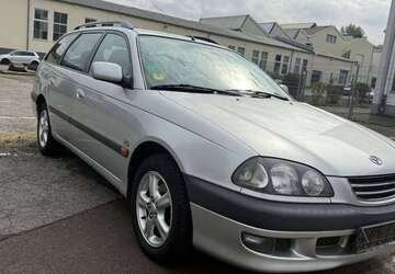 Toyota Avensis 188.260 km 1.999 &euro; Radevormwald, Stadt auf der Höhe 42477