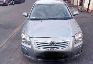 Toyota Avensis 140.732 km 4.500 &euro; Siegburg, Stadt 53721
