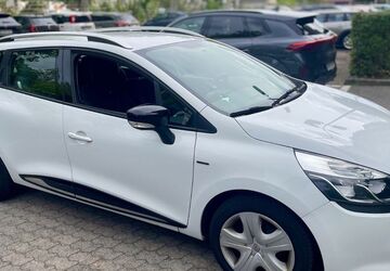 Renault Clio 99.400 km 5.800 &euro; Köln 50968