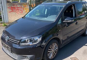 VW Touran 122.000 km 4.999 &euro; Bergisch Gladbach 51465