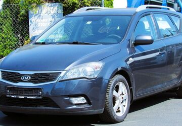 Kia ceed Sportswagon 152.000 km 3.490 &euro; Köln-Rath 51107
