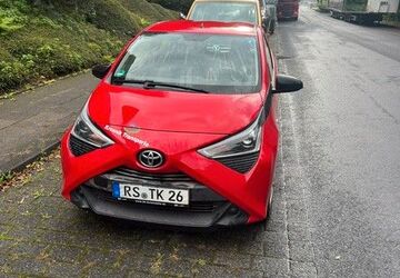 Toyota Aygo (X) 116.017 km 5.990 &euro; Remscheid 42899
