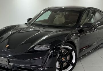 Porsche Taycan 100.000 km 57.900 &euro; Hennef 53773