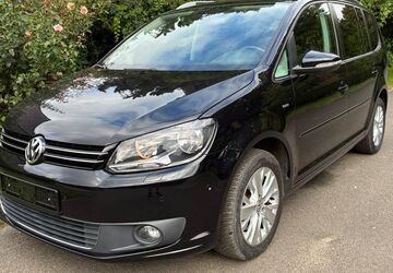 VW Touran 111.400 km 10.499 &euro; Frechen 50226