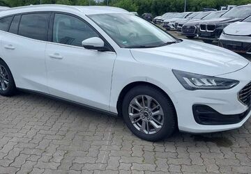 Ford Focus 49.000 km 18.750 &euro; Köln 51149