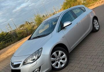 Opel Astra 120.000 km 5.990 &euro; Köln 50765