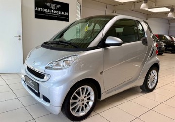 Smart ForTwo 47.939 km 7.685 &euro; Köln 51067