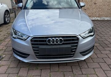 Audi A3 92.000 km 13.500 &euro; Niederkassel 53859