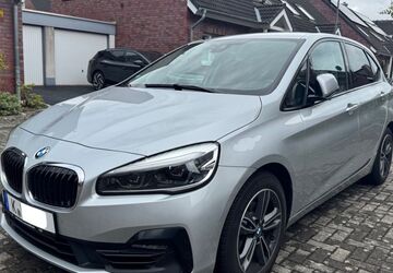 BMW 218 Active Tourer 85.875 km 16.300 &euro; Köln 51145