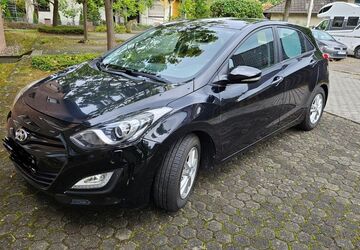 Hyundai i30 94.191 km 7.800 &euro; Sankt Augustin 53757