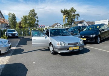 Toyota Corolla 170.000 km 3.800 &euro; Bonn 53227
