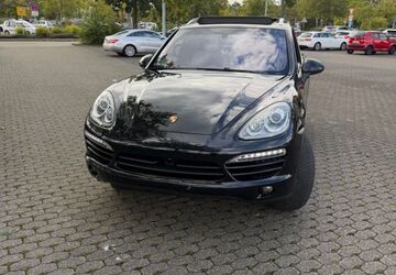 Porsche Cayenne 225.900 km 14.999 &euro; Leverkusen 51375