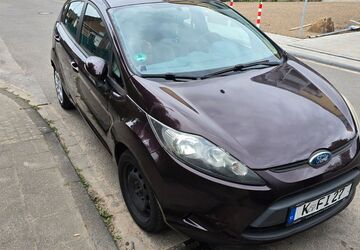 Ford Fiesta 136.500 km 3.300 &euro; Köln 50829