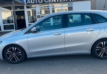 Mercedes-Benz B 180 44.200 km 23.900 &euro; Köln 50829