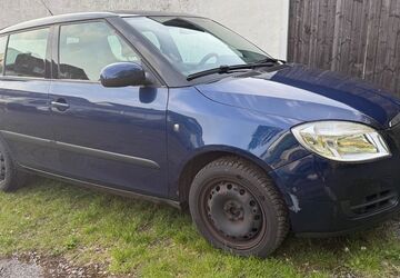 Skoda Fabia 176.000 km 900 &euro; Solingen 42655