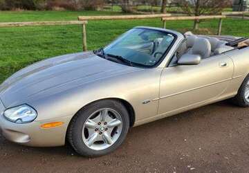 Jaguar XK8 159.000 km 9.995 &euro; Alfter 53347